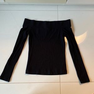 Aritzia rib knit off shoulder top